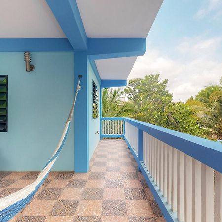 Latitude 17 Apartment Hopkins Bagian luar foto